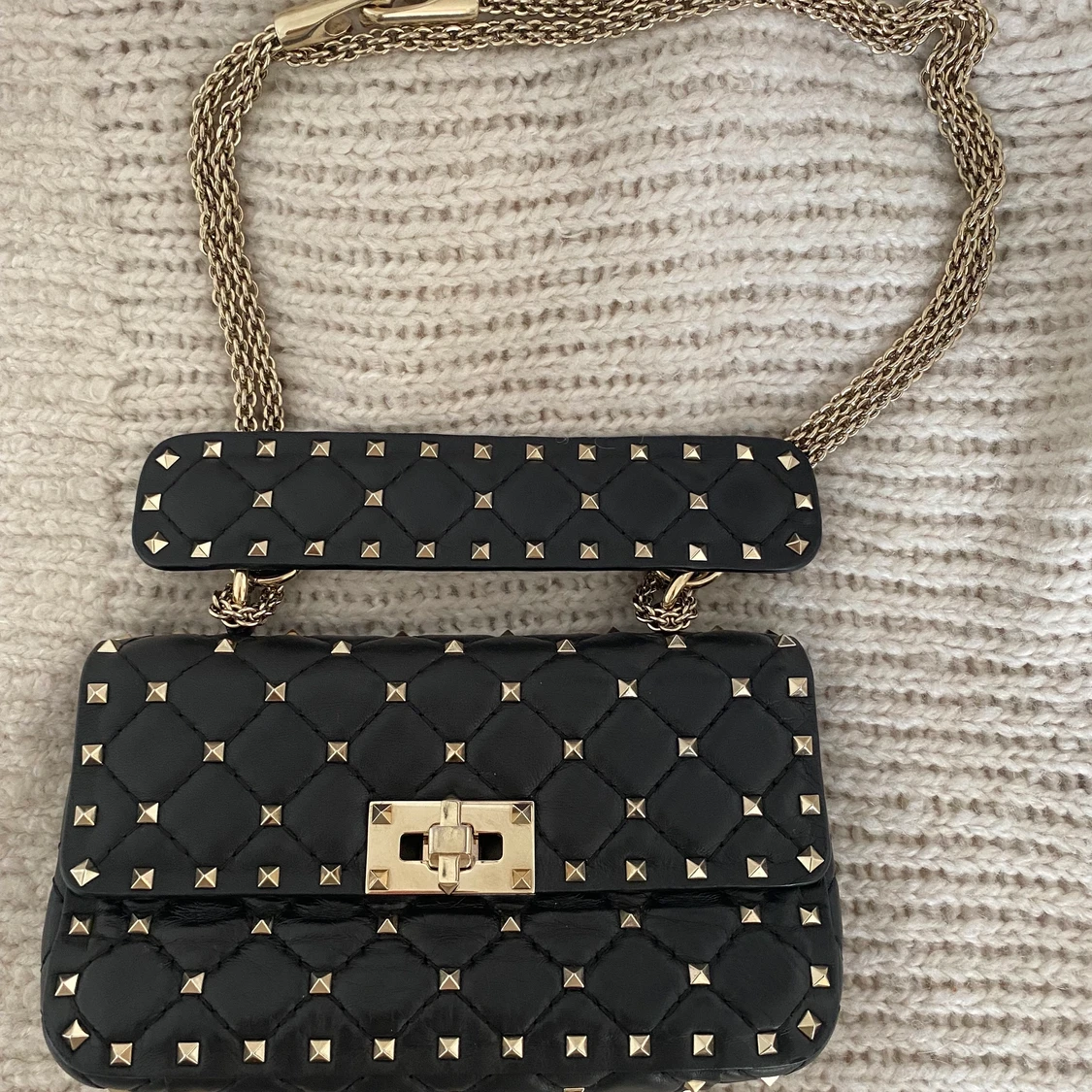 Valentino garavani rockstud bag  - 90