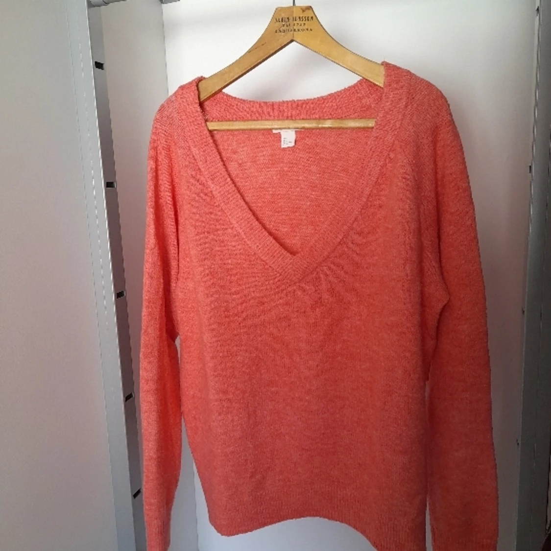 Stickad rosa tröja - 90