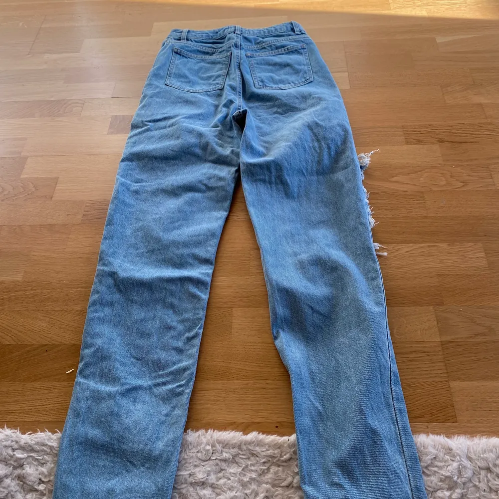Storlek 26/36 och är från deras tall kollektion från Asos, 230 kronor inklusive frakt . Jeans & Byxor.