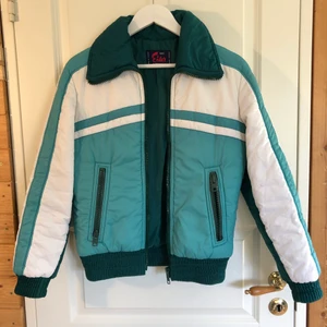 Vintage Jacka från 1990/80-talet - Skidjacka från antingen 1990 eller 80-talet, väldigt fint skick 