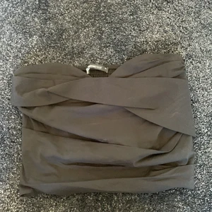 Topp - Super fin topp från Gina tricot i strl 34💓