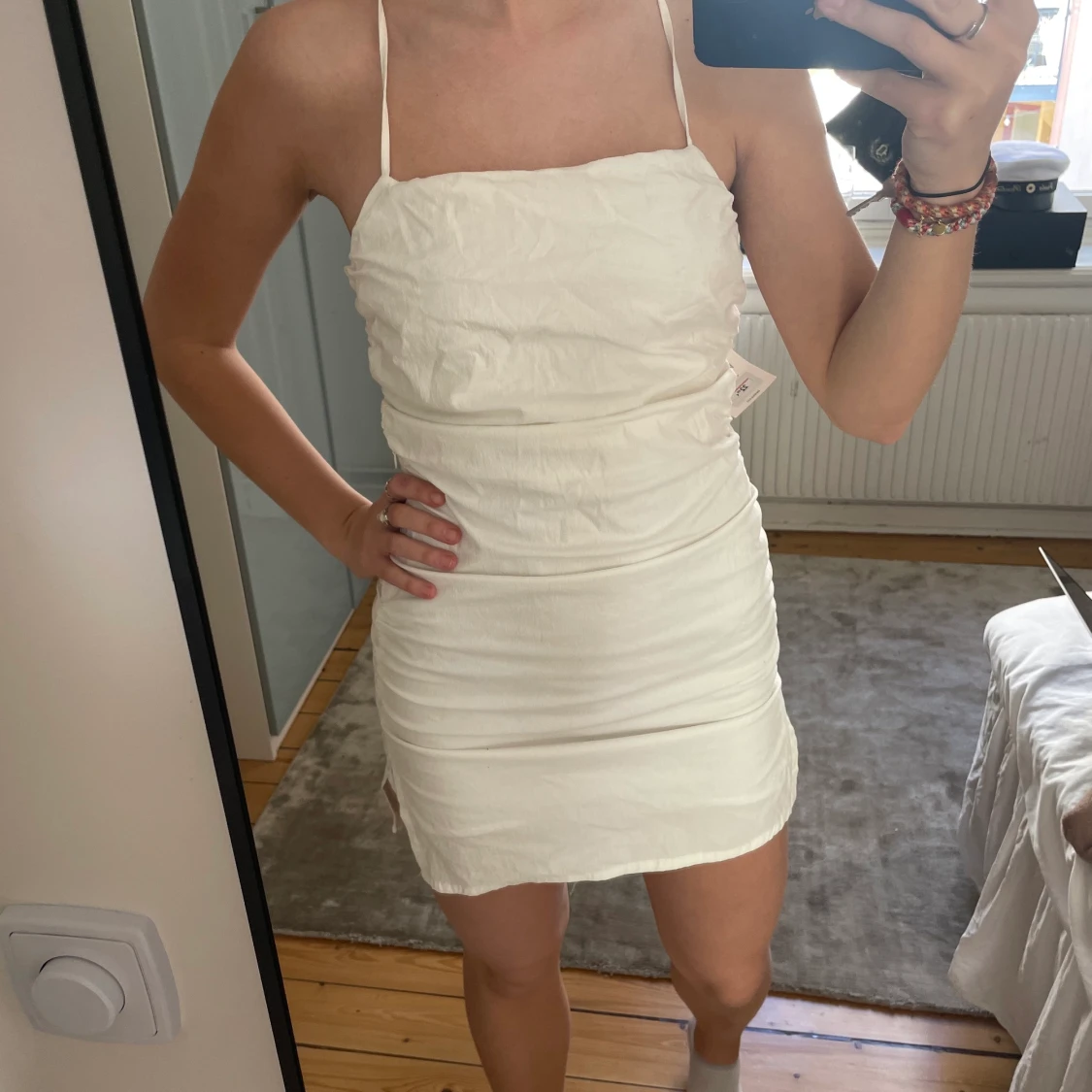 Vit sommarklänning - 90