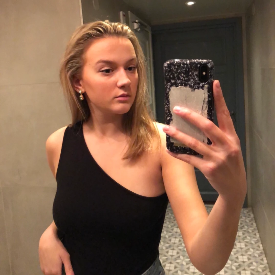 Svart linne från NAKD