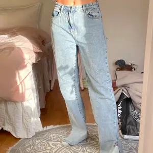 Snygga jeans för långa eller dom som vill ha klackar, jag är 177 cm 