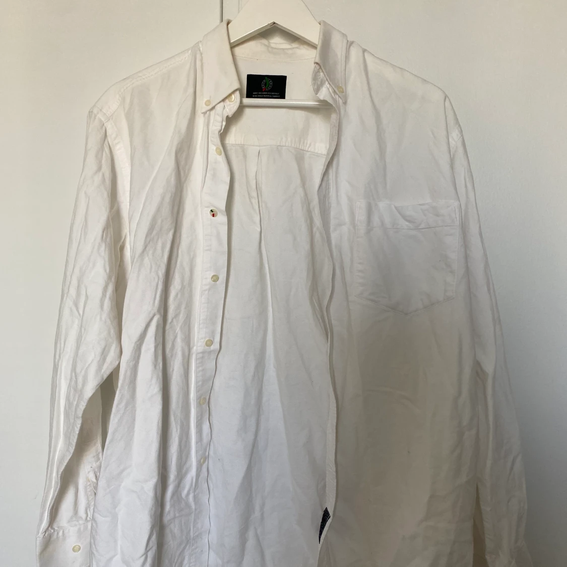 Vit Skjorta Boomerang