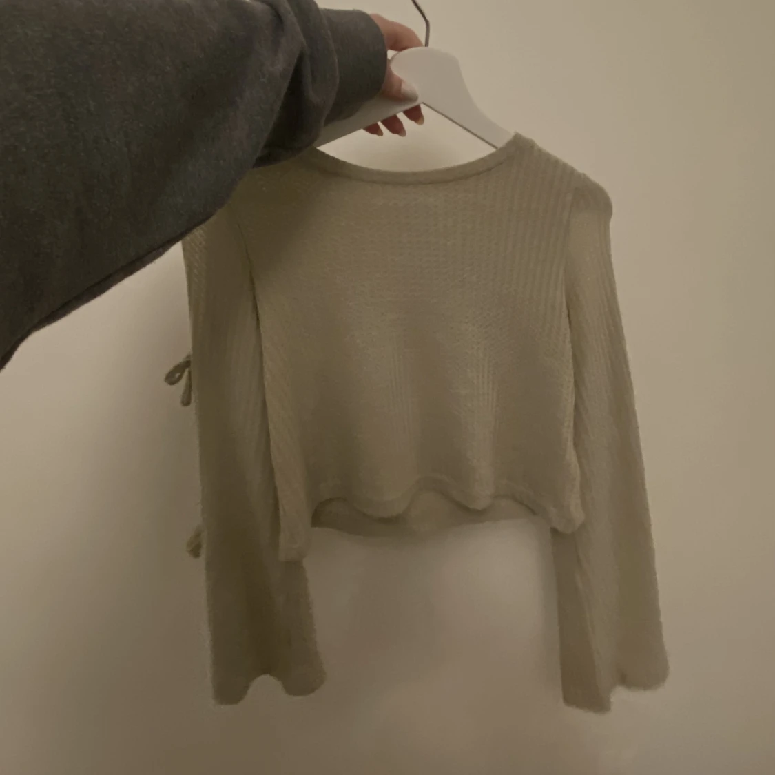 Beige / grön tröja - 90