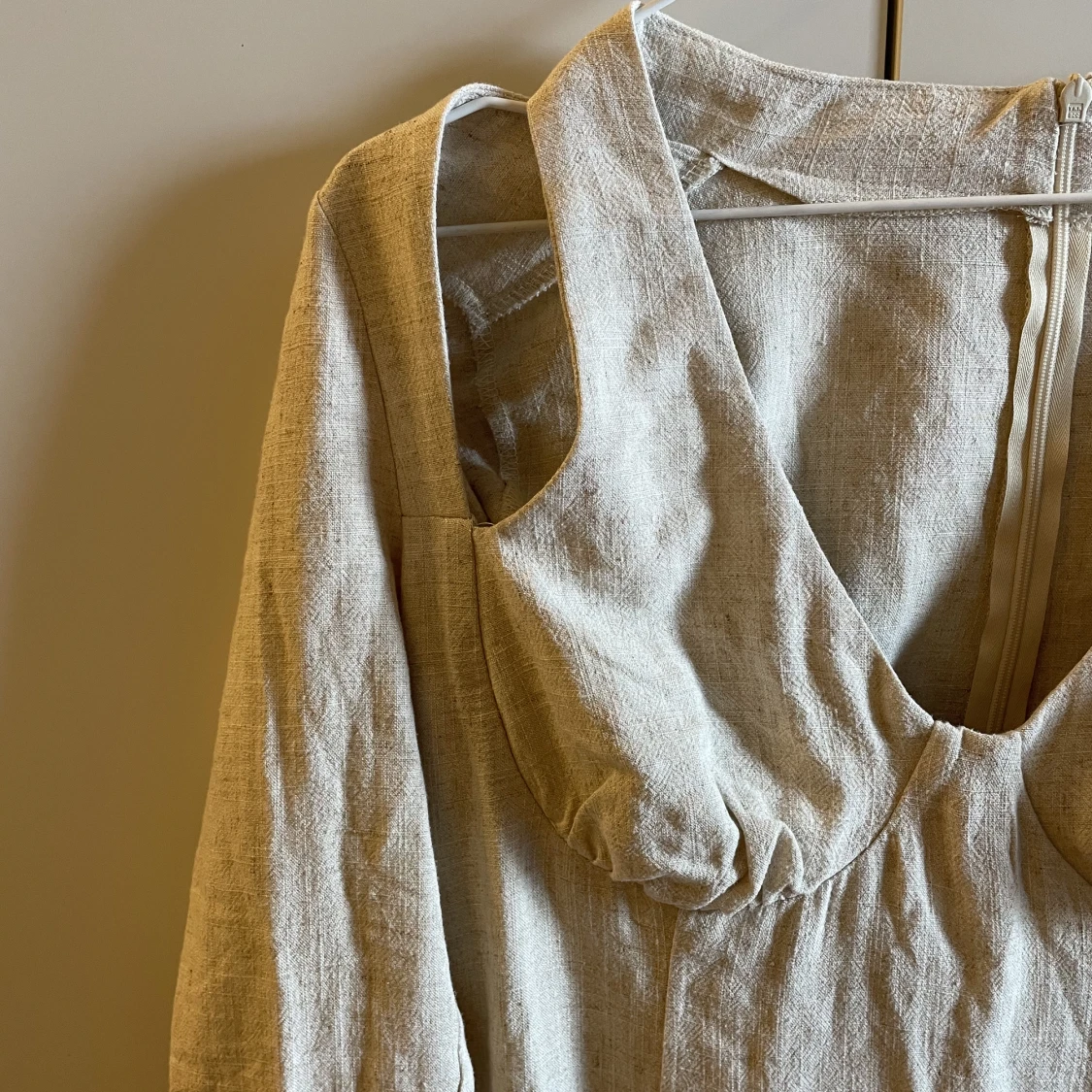 Oanvänd  klänning - 90