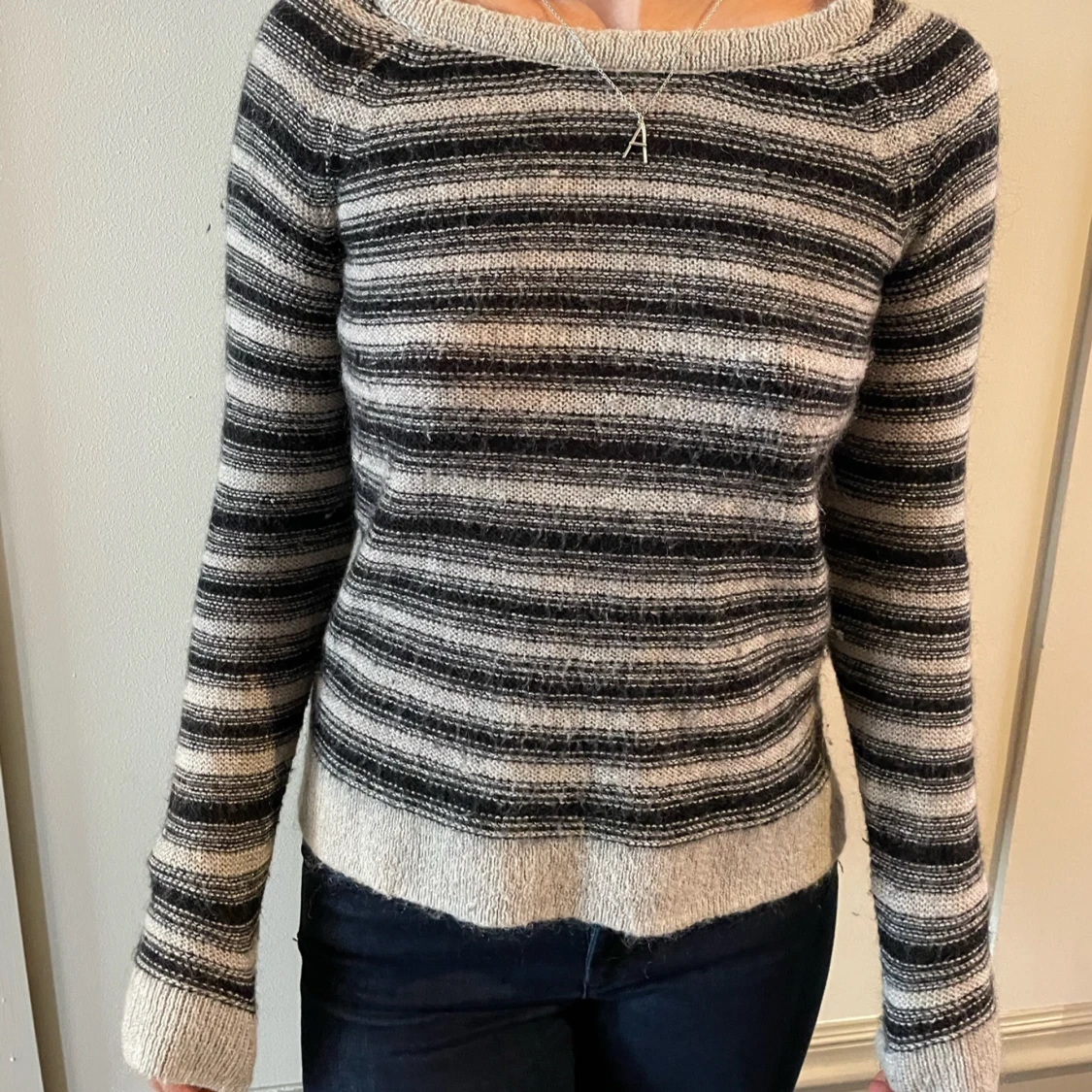 Randig stickad tröja - 90