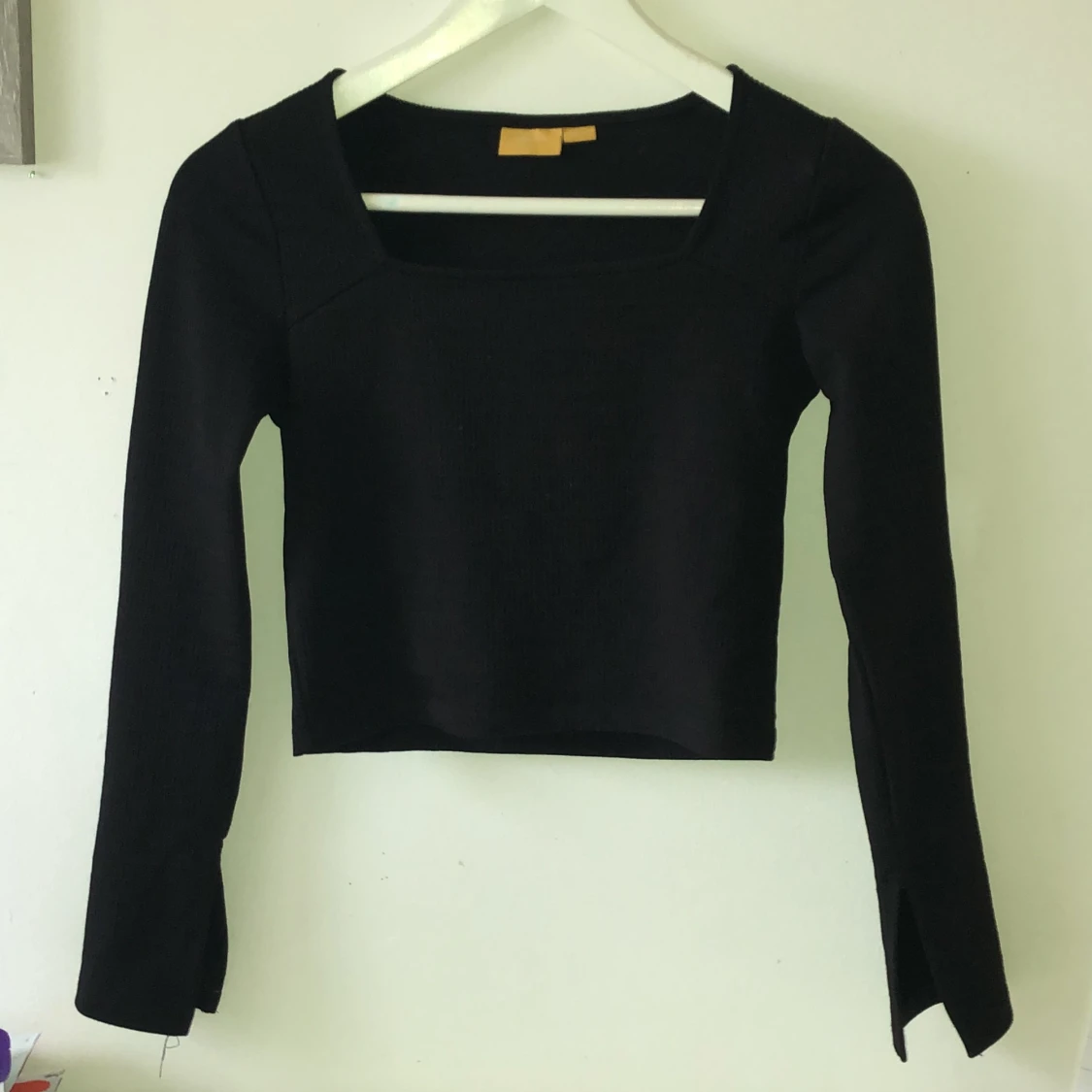 Svart tajt tröja - 90
