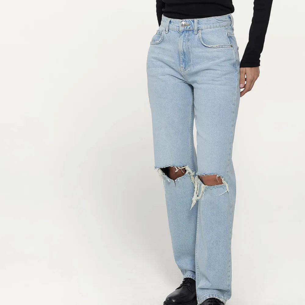 Jeans från Gina som tyvärr blivit för små💕. Jeans & Byxor.