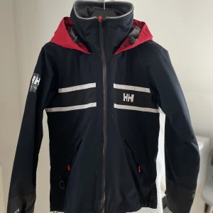 Helly Hansen  - Fin Helly Hansen, i mycket gott skick! 