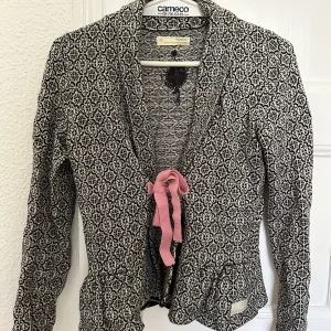 Odd Molly Kofta strlk 1  - Bra skick! Inte jätteanvänd, säljer pga för liten