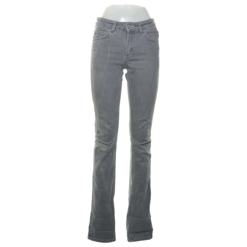 Acne jeans Strl 27/34. Låg/medel hög midja 🤍. Jeans & Byxor.