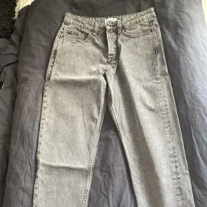 Only&sons jeans, aldrig använda ser helt nya ut. Storlek 28 32