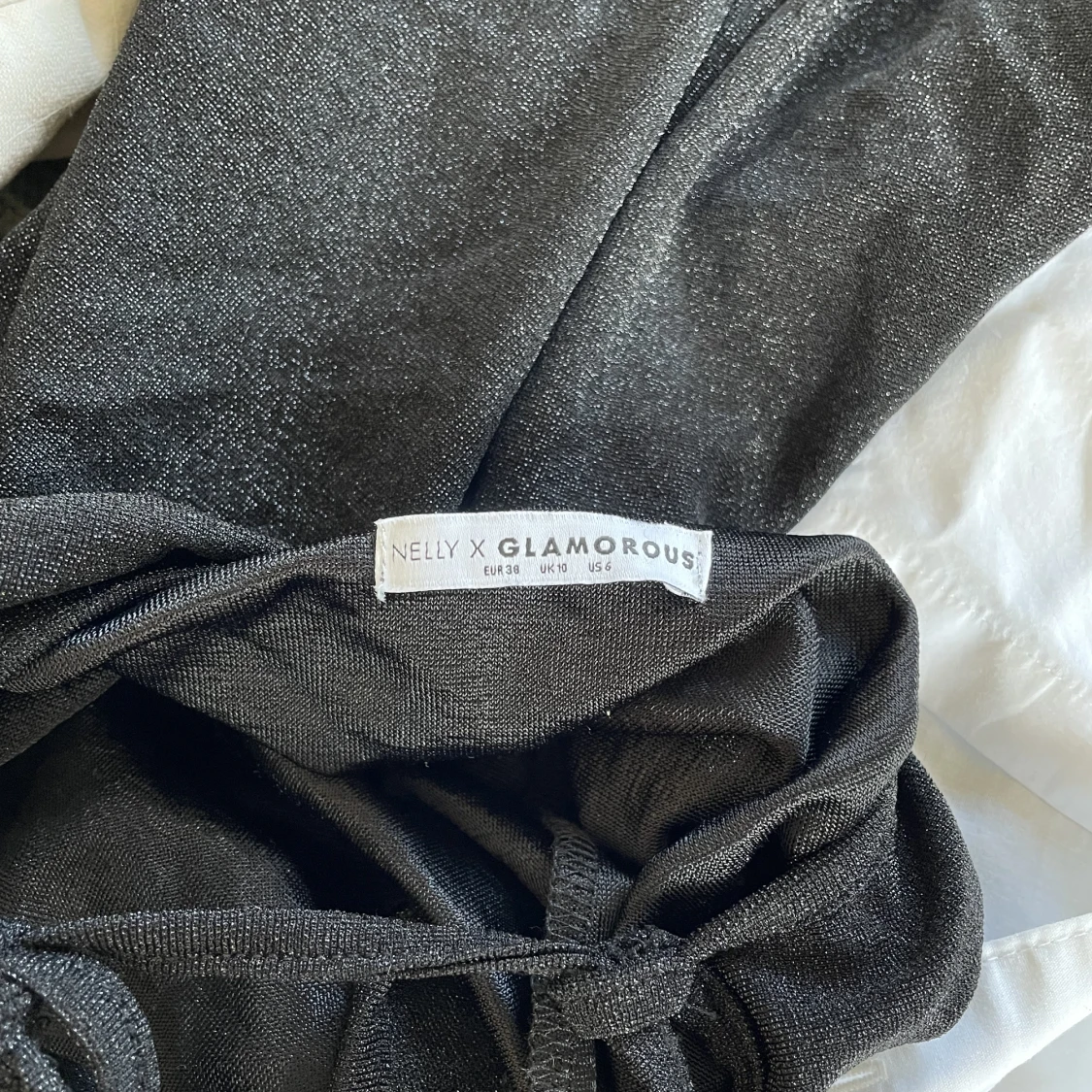 Svartglittrig långklänning  - 91