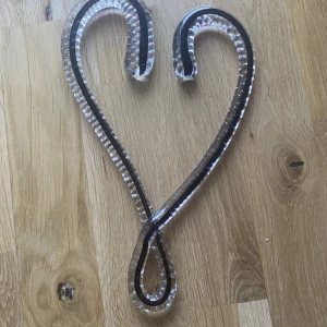 Glashjärta - Glashjärta som man kan hänga på väggen. Helt ny och fin. 