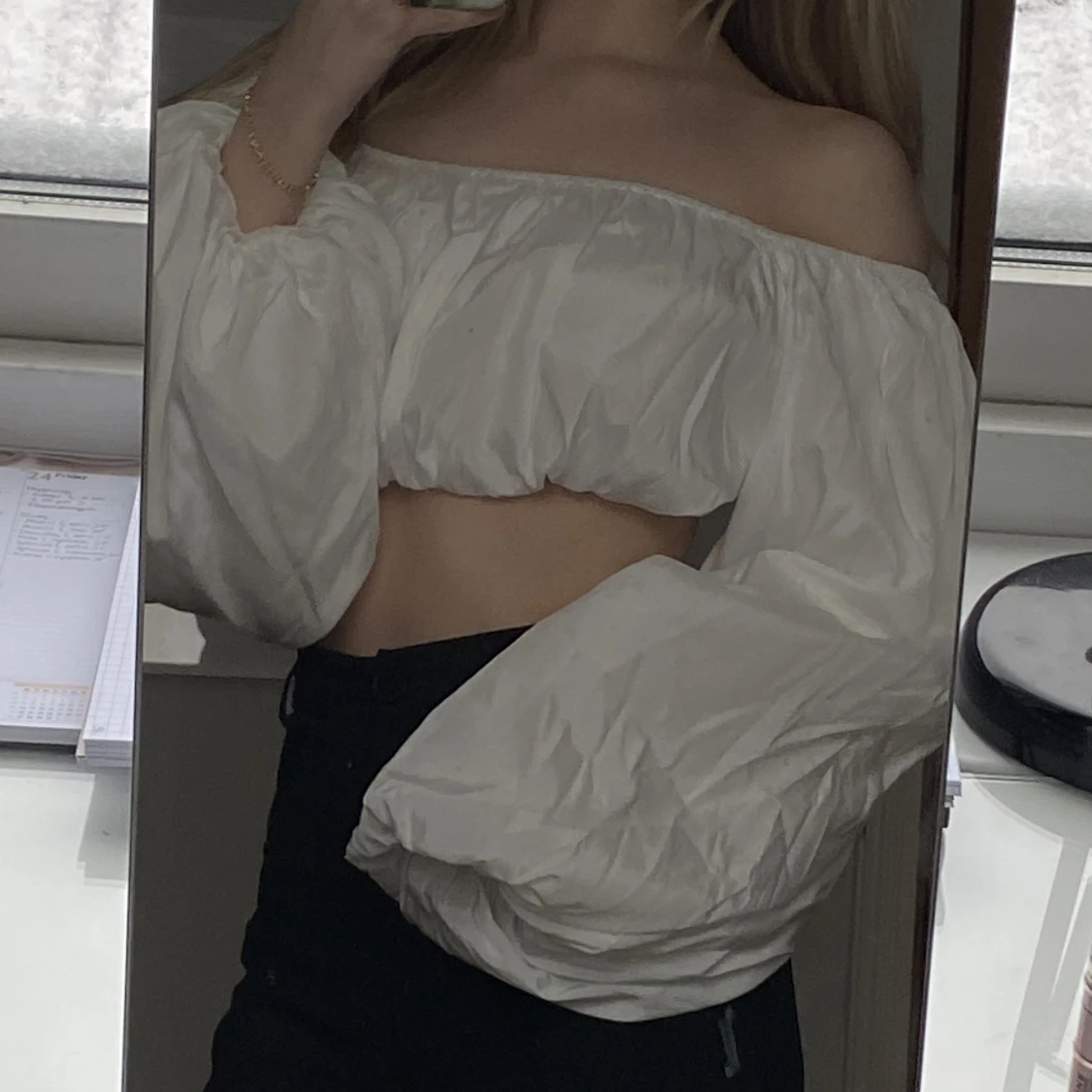 Vit croppad långärmad top - 91