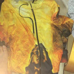 Shiva hoodie  - Från Lab hoodie. Mycket bra skick.