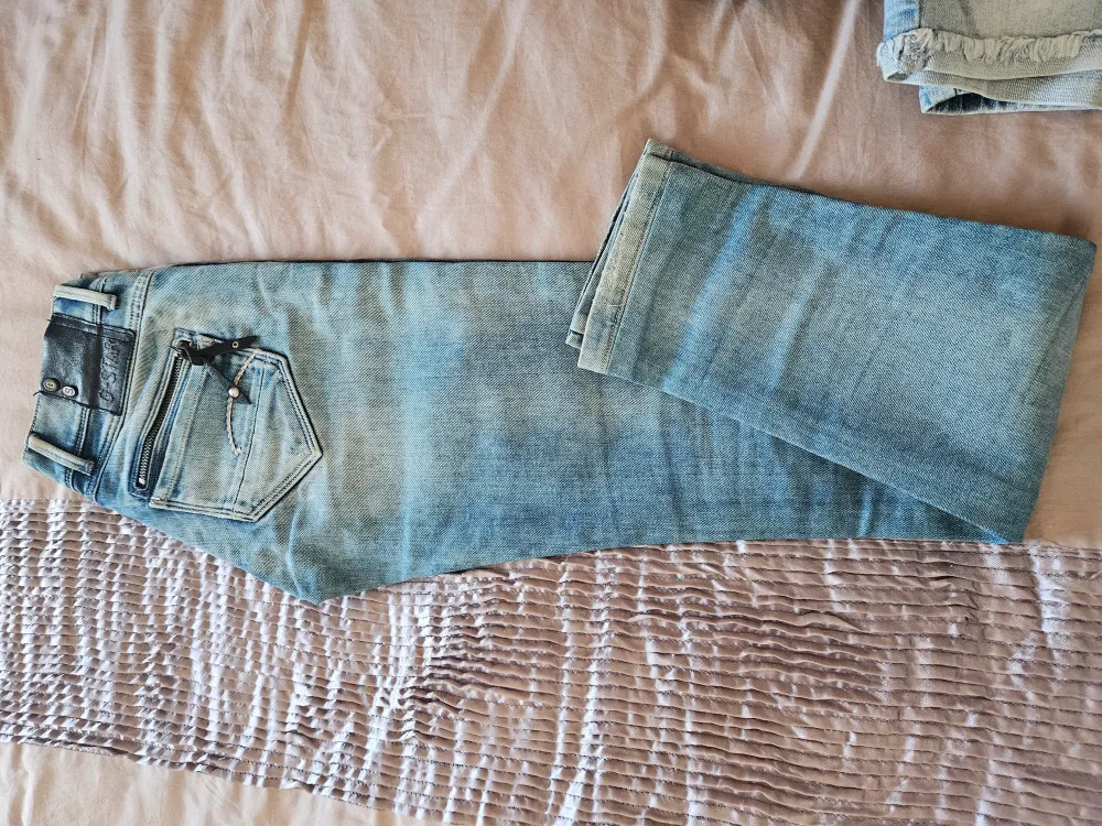 Fin G -Star Raw jeans storlek W25L34 . Jeans & Byxor.