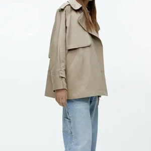 Fin arket jacka! - Superfin jacka från arket, använd men är i ett fint skick (inga defekter) pris kan diskuteras vid snabb affär. 