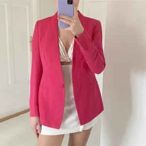 Rosa blazer - Jättefin rosa blazer från Zara! Nästan helt oanvänd! Storlek S💖