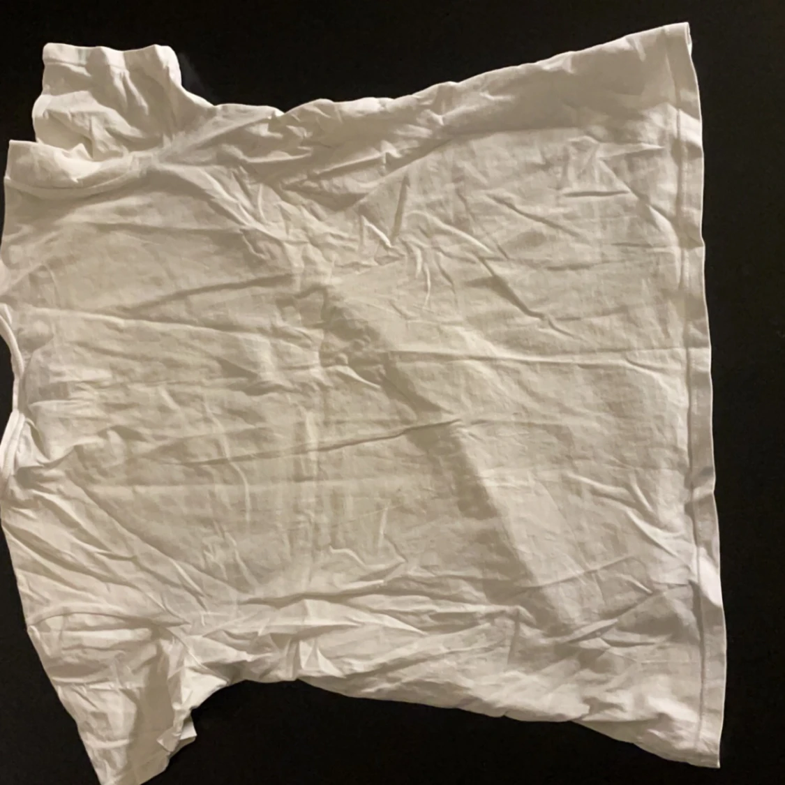 Vit t-shirt med tryck - 90