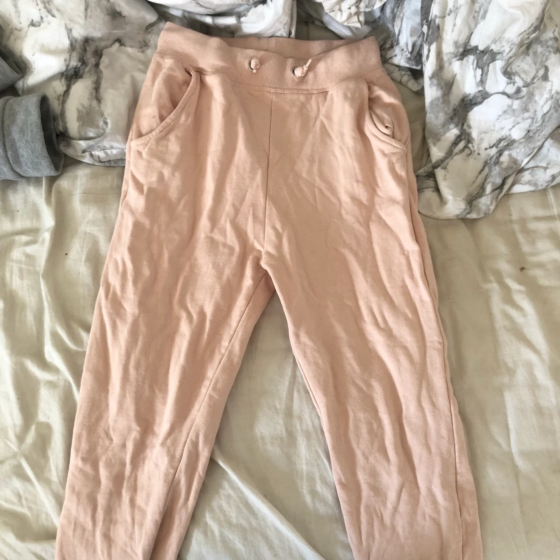 Ljus rosa mjukisbyxor 