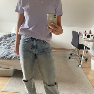 T-shirt, lila - Lila T-shirt Fint skick!