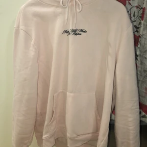  Hoodie  - Rosa hoodie.