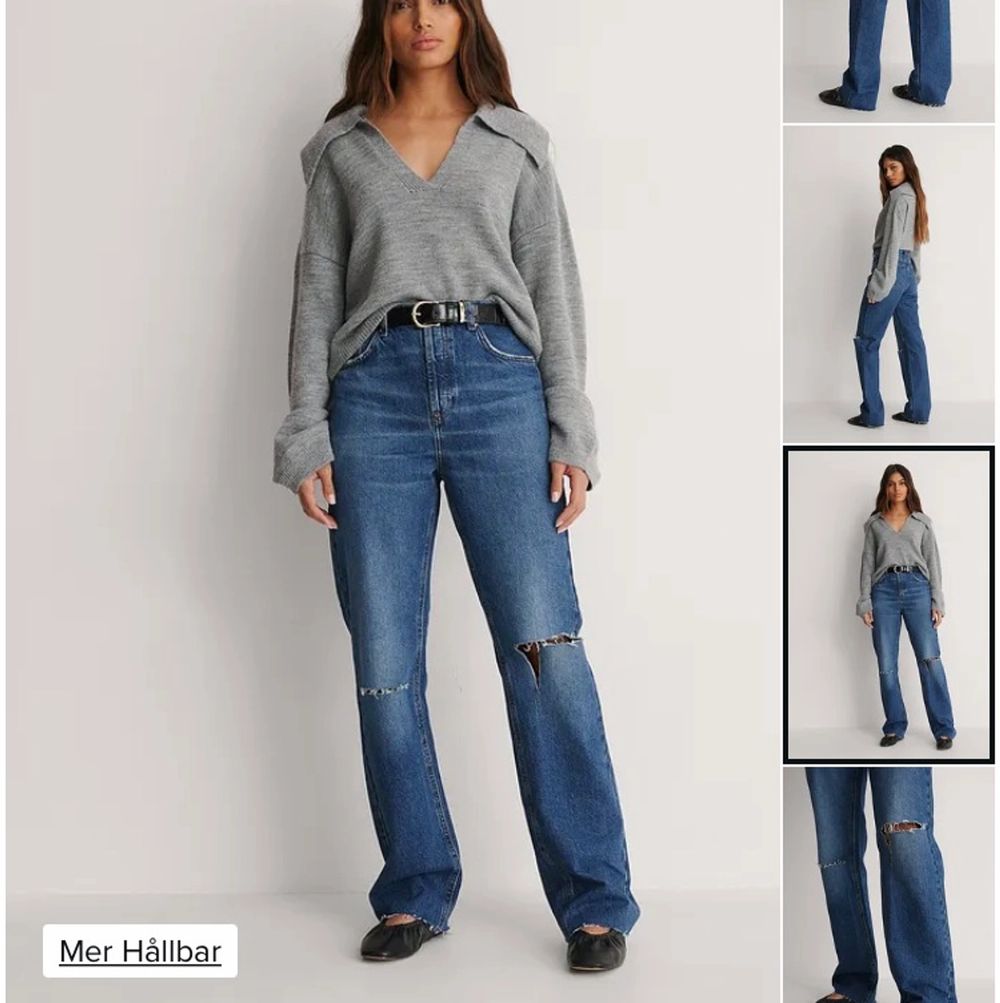Säljer ett par jeans från nakd med hål i knäna 💗 använda 2 gånger men lite stora på mig, därav säljer jag dom! . Jeans & Byxor.