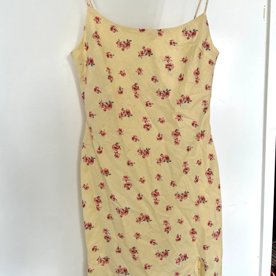 Blommig sommarklänning - 91