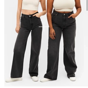 Gråa jeans  - Fina gråa jeans från monki säljer dom för att dom inte används. Köparen står för frakten!