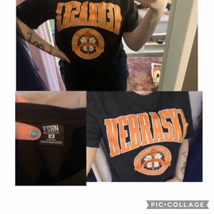 T-shirt med tryck - T-shirt från Newyorker, med tryck på framsidan. Använd endast ett par gånger. 