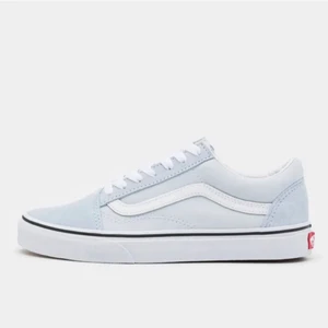 Vans - Superfina ljusblåa Vans i nyskick. Storlek 40,5 passar även 40💕