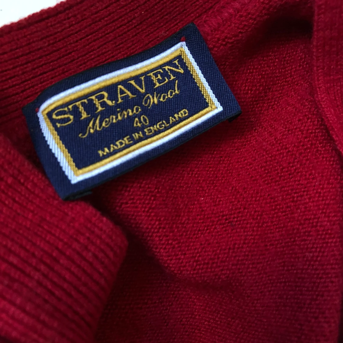 RÖD VINTAGE TRÖJA/KOFTA 