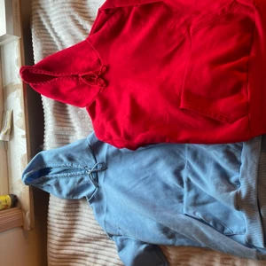 hoodies  - 2 st huvtröjor i ett paket