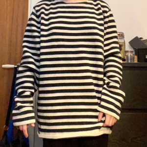 Ralp Lauren tröja Storlek XL - Tjock bummulströja i bra skick! 