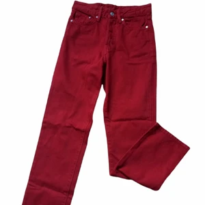 Red vintage fit & high waist jeans  - Brand new without tag, never been used. It's made 100% out of cotton. Very soft and breathable. Perfect for summer. Waist is 20 inches.