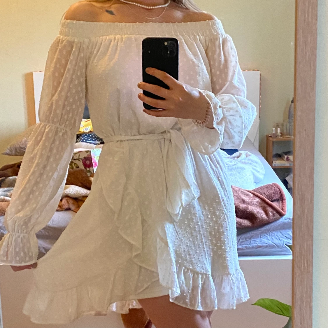 Nelly vit klänning strl 36 - 90