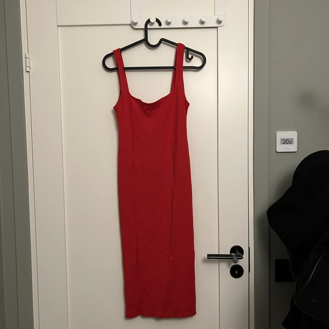 Röd bommulsklänning - 90