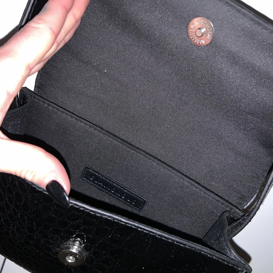 Svart väska - 90