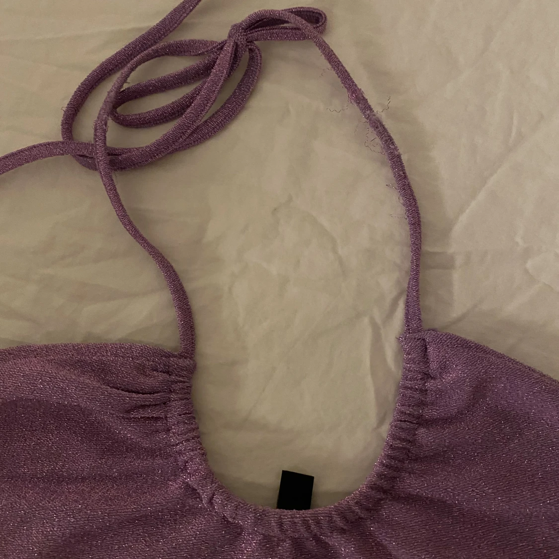 Lilaglittrig klänning!  - 91