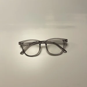 Perfect grey blåljusglasögon - Snygga blåljusglasögon för ett reducerat pris, alltid oanvända💙