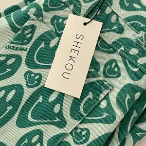 Gröna smiley byxor från shekou, aldrig använda prislappen är kvar.