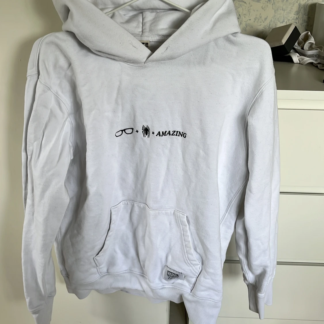 Uniqlo hoddie, spiderman