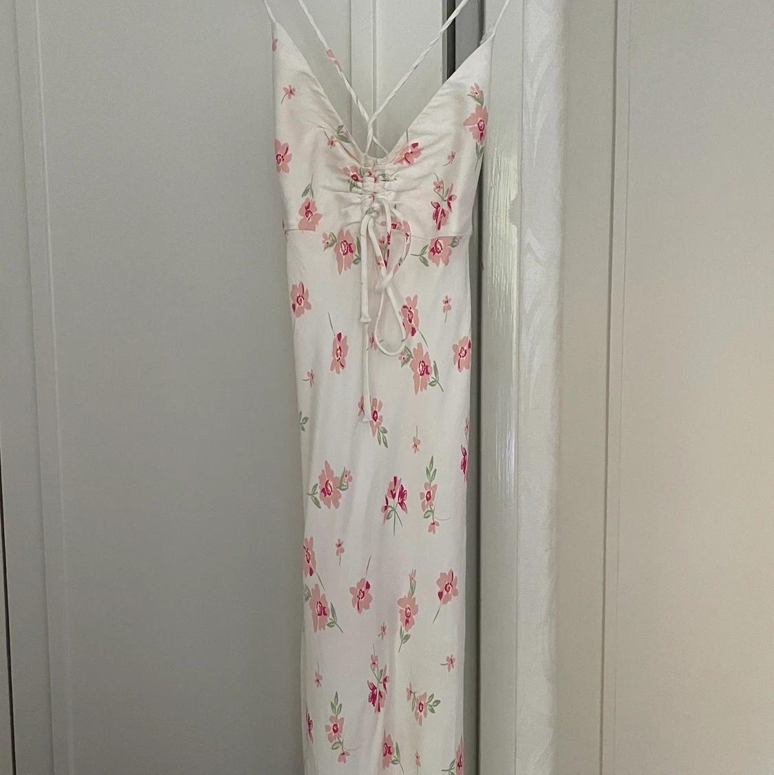 Blommig klänning Zara