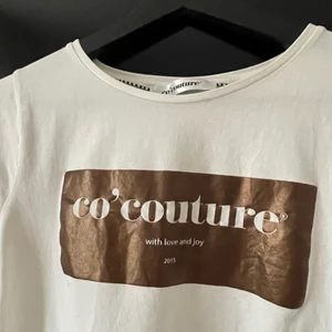 Co’couture T-shirt  - Säljer min Co’couture T-shirt då den inte längre används. Fint skick 🤗 