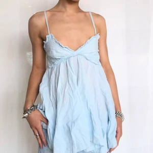 Blus - Jättefin blus, skulle säga storlek s 👼fraktar för 44kr eller möts i Fridhemsplan ⭐️