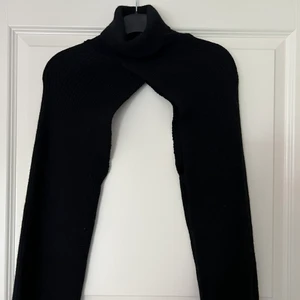 Ärmar - Säljer dessa ärmar från shein som aldrig använts, köpte för 159kr💞💞 frakt blir 26kr 