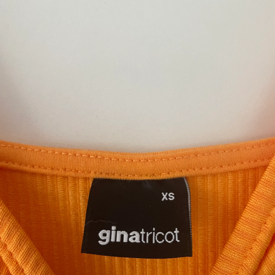 Orange lång klänning  - 90